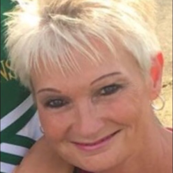 Meet your Posher, Vanessa - Picture 1 of 1